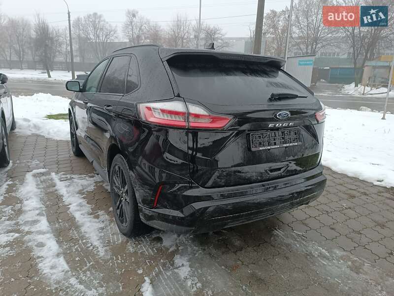 Позашляховик / Кросовер Ford Edge 2021 в Черкасах