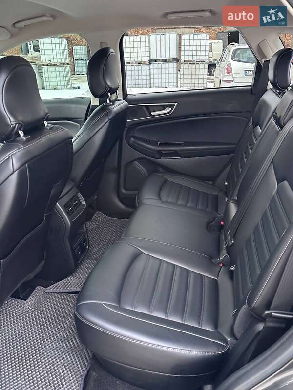 Позашляховик / Кросовер Ford Edge 2019 в Володимирі фото 26 Позашляховик / Кросовер Ford Edge 2019 в Володимирі