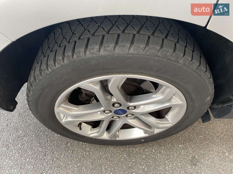 Внедорожник / Кроссовер Ford Edge 2017 в Киеве