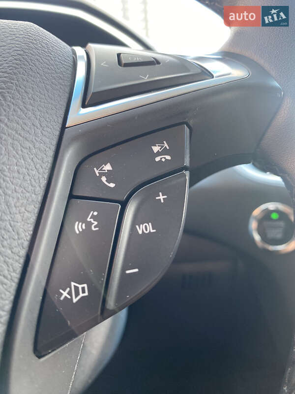 Внедорожник / Кроссовер Ford Edge 2017 в Киеве