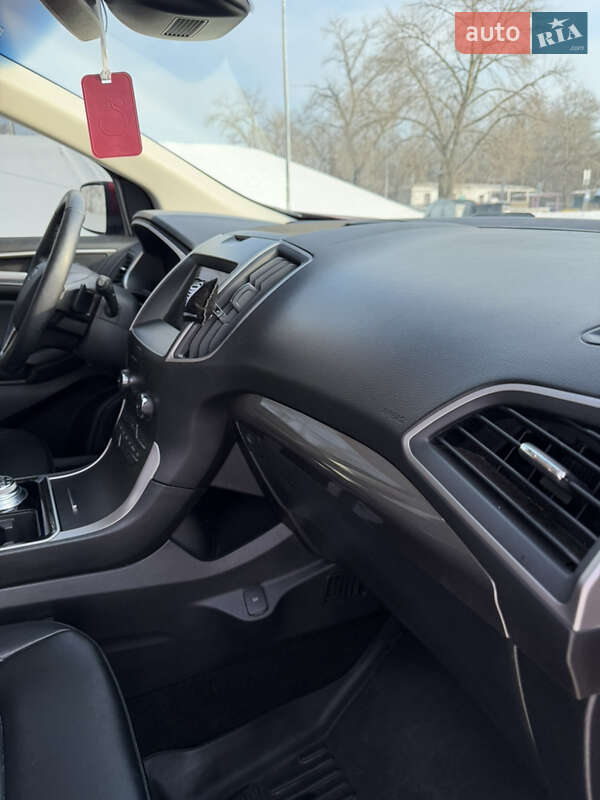 Внедорожник / Кроссовер Ford Edge 2020 в Киеве