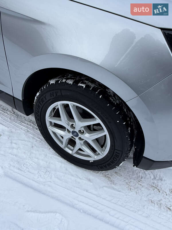 Внедорожник / Кроссовер Ford Edge 2022 в Дубно