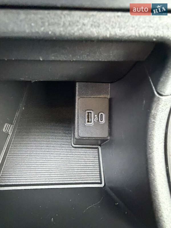 Внедорожник / Кроссовер Ford Edge 2022 в Дубно