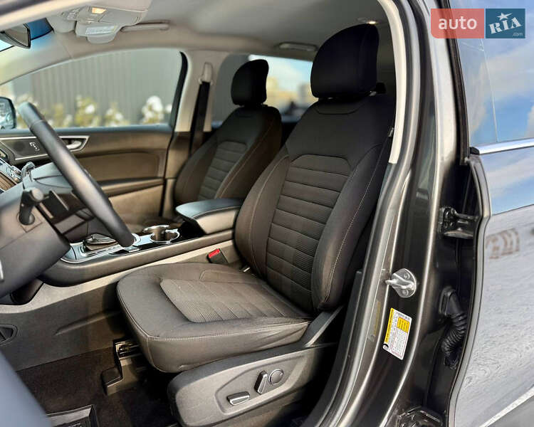 Внедорожник / Кроссовер Ford Edge 2018 в Киеве