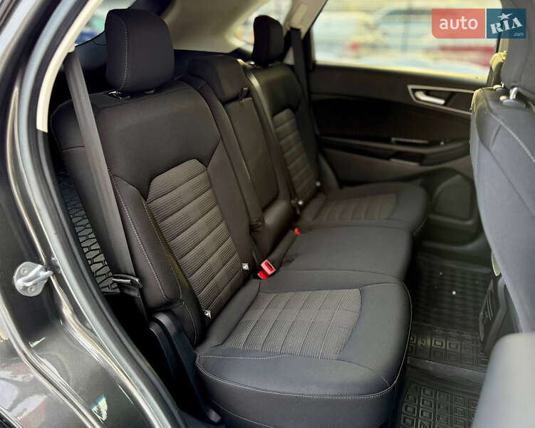 Внедорожник / Кроссовер Ford Edge 2018 в Киеве