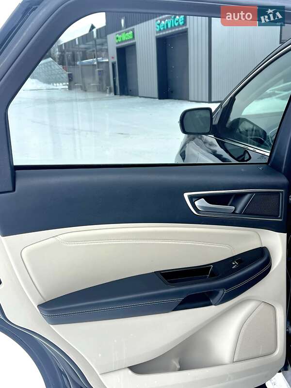 Внедорожник / Кроссовер Ford Edge 2019 в Владимире