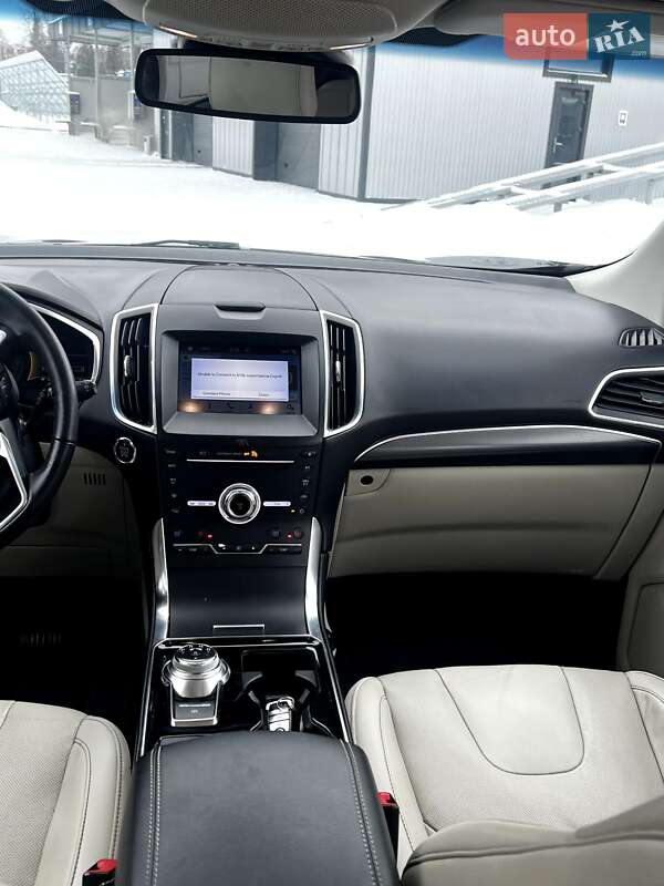 Внедорожник / Кроссовер Ford Edge 2019 в Владимире