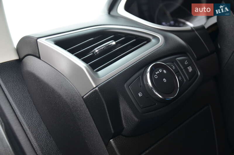 Внедорожник / Кроссовер Ford Edge 2019 в Трускавце