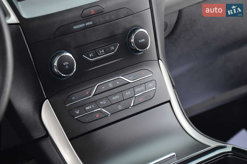 Внедорожник / Кроссовер Ford Edge 2019 в Трускавце