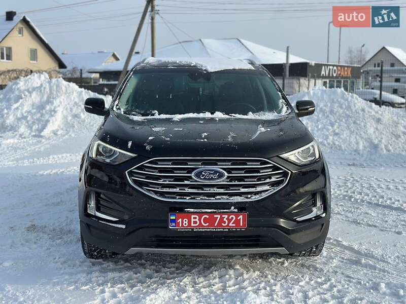 Внедорожник / Кроссовер Ford Edge 2018 в Луцке