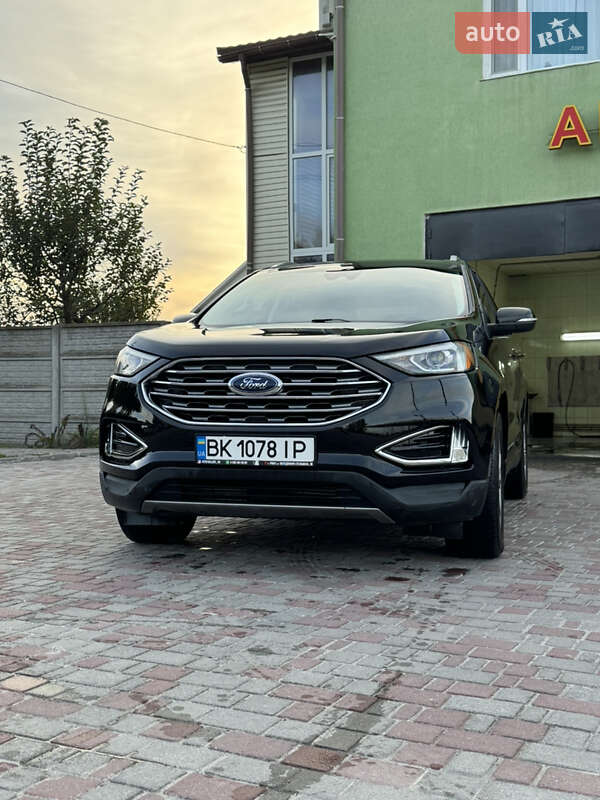 Ford Edge 2019