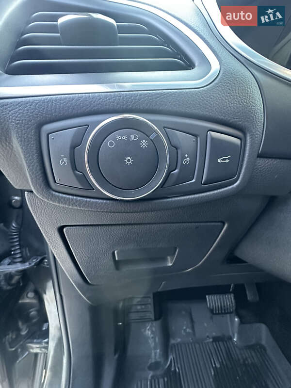 Внедорожник / Кроссовер Ford Edge 2017 в Киеве