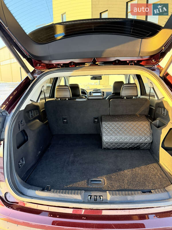 Позашляховик / Кросовер Ford Edge 2020 в Львові