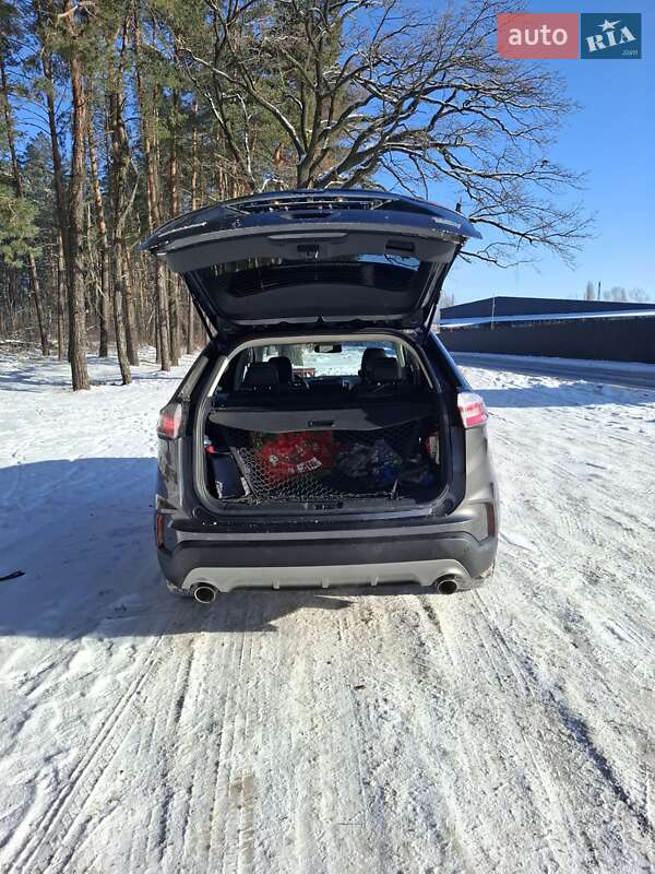 Позашляховик / Кросовер Ford Edge 2019 в Броварах