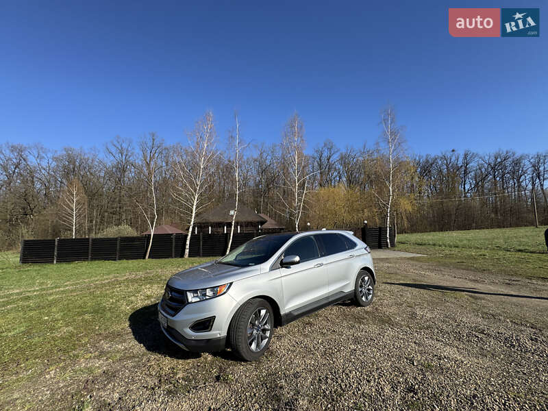 Внедорожник / Кроссовер Ford Edge 2015 в Черновцах