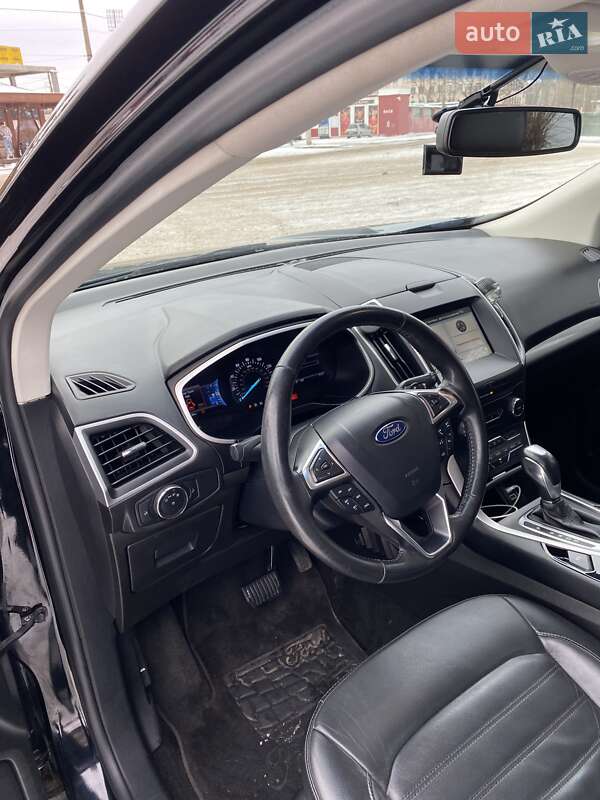 Позашляховик / Кросовер Ford Edge 2017 в Кривому Розі