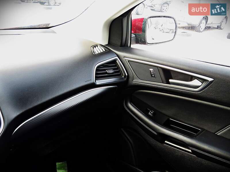 Позашляховик / Кросовер Ford Edge 2017 в Черкасах