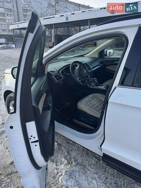 Внедорожник / Кроссовер Ford Edge 2016 в Запорожье