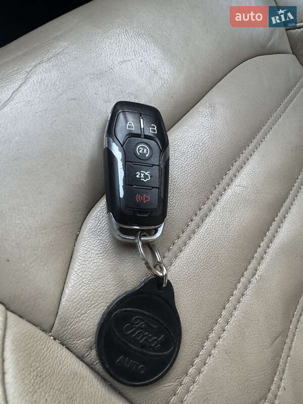 Внедорожник / Кроссовер Ford Edge 2016 в Запорожье