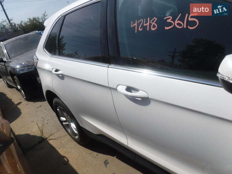 Внедорожник / Кроссовер Ford Edge 2018 в Львове