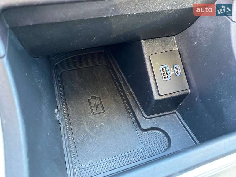 Внедорожник / Кроссовер Ford Edge 2023 в Львове фото 17 Внедорожник / Кроссовер Ford Edge 2023 в Львове