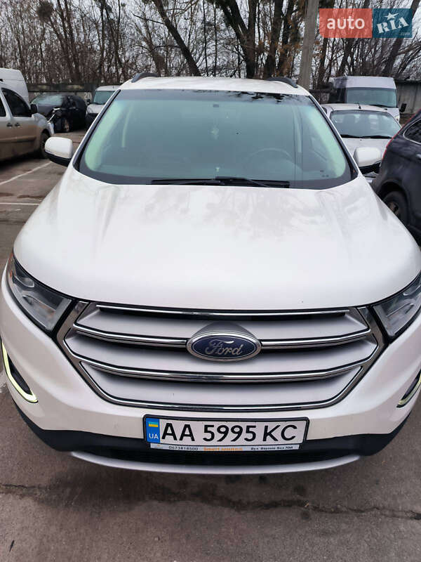 Ford Edge 2015