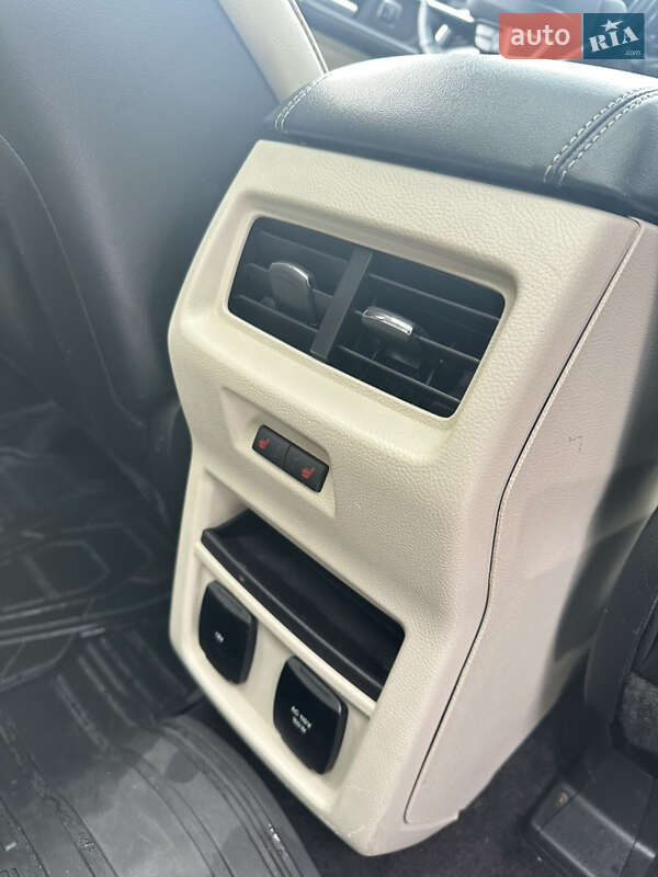 Позашляховик / Кросовер Ford Edge 2016 в Тернополі фото 34 Позашляховик / Кросовер Ford Edge 2016 в Тернополі