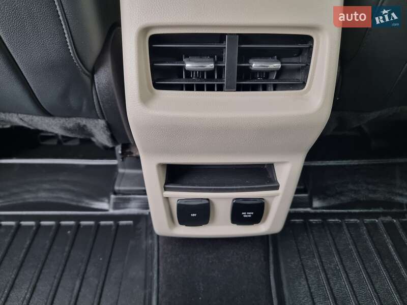 Позашляховик / Кросовер Ford Edge 2019 в Житомирі фото 32 Позашляховик / Кросовер Ford Edge 2019 в Житомирі