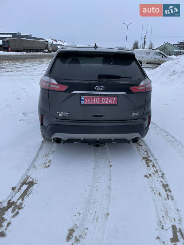 Позашляховик / Кросовер Ford Edge 2019 в Радехові