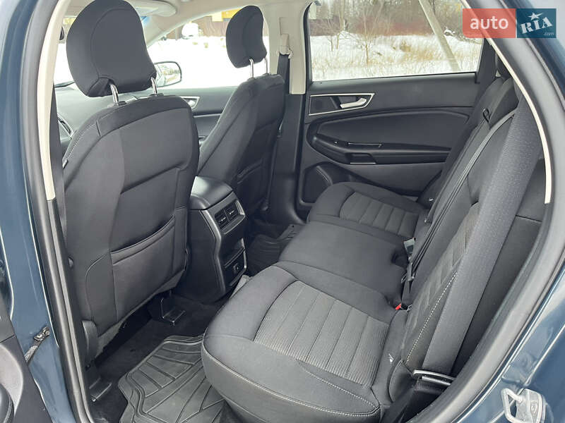 Позашляховик / Кросовер Ford Edge 2019 в Стрию