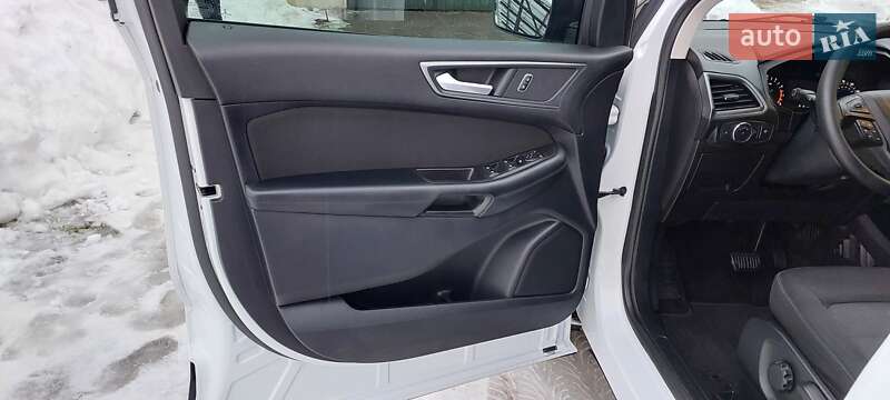 Позашляховик / Кросовер Ford Edge 2019 в Дубні фото 21 Позашляховик / Кросовер Ford Edge 2019 в Дубні