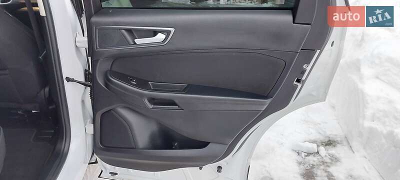 Позашляховик / Кросовер Ford Edge 2019 в Дубні фото 32 Позашляховик / Кросовер Ford Edge 2019 в Дубні