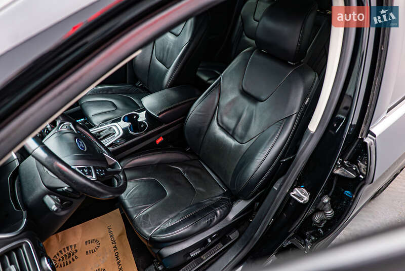 Позашляховик / Кросовер Ford Edge 2016 в Києві