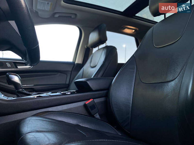 Позашляховик / Кросовер Ford Edge 2016 в Львові