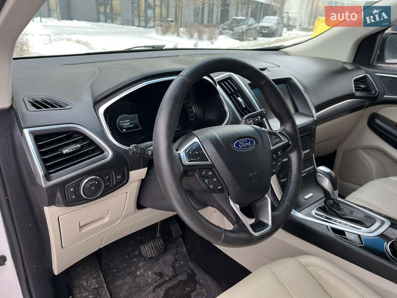 Внедорожник / Кроссовер Ford Edge 2017 в Киеве