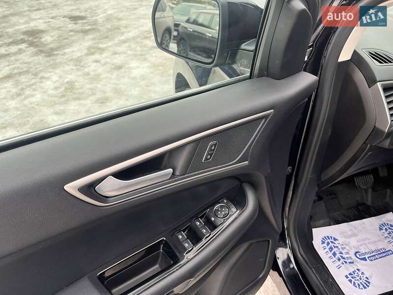 Позашляховик / Кросовер Ford Edge 2019 в Львові