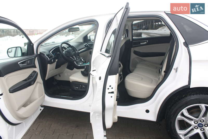 Внедорожник / Кроссовер Ford Edge 2018 в Ровно