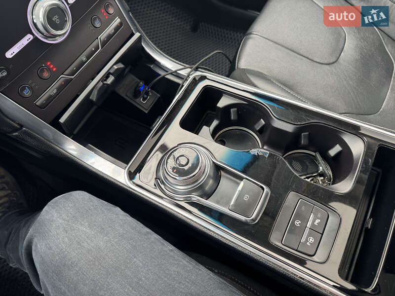 Внедорожник / Кроссовер Ford Edge 2019 в Киеве