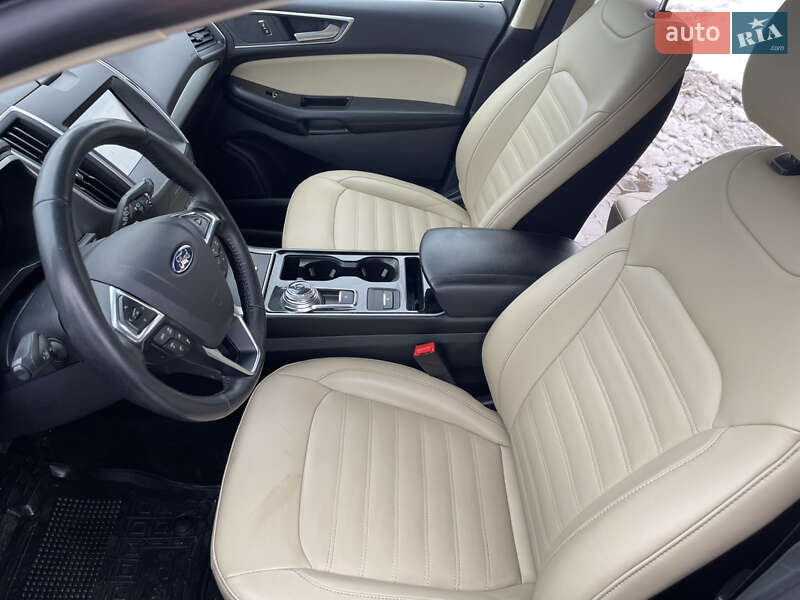 Внедорожник / Кроссовер Ford Edge 2019 в Львове