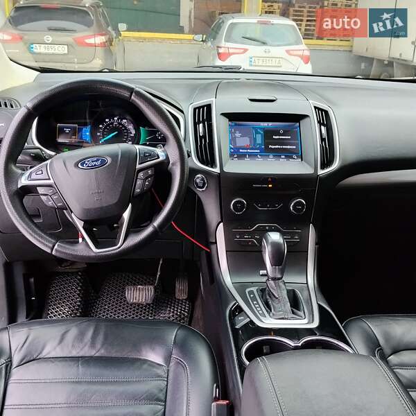 Позашляховик / Кросовер Ford Edge 2016 в Івано-Франківську