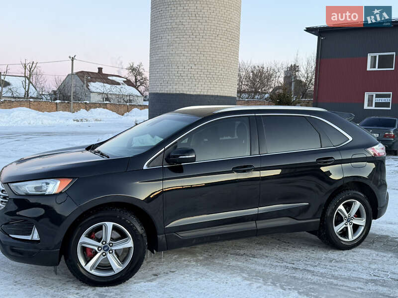 Внедорожник / Кроссовер Ford Edge 2019 в Дубно