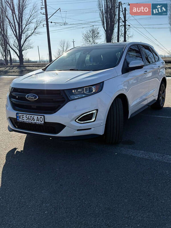 Внедорожник / Кроссовер Ford Edge 2016 в Днепре