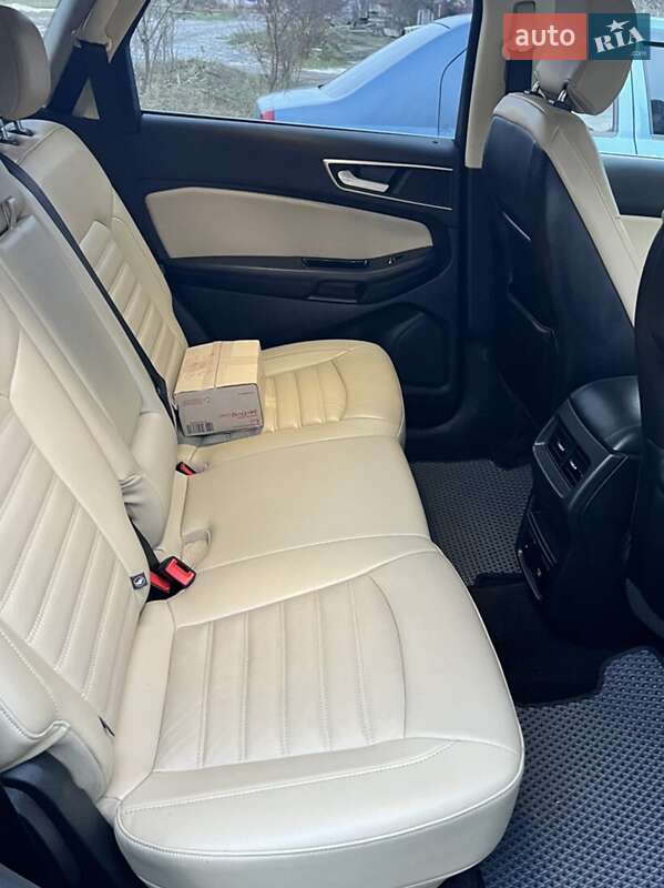 Внедорожник / Кроссовер Ford Edge 2016 в Киеве