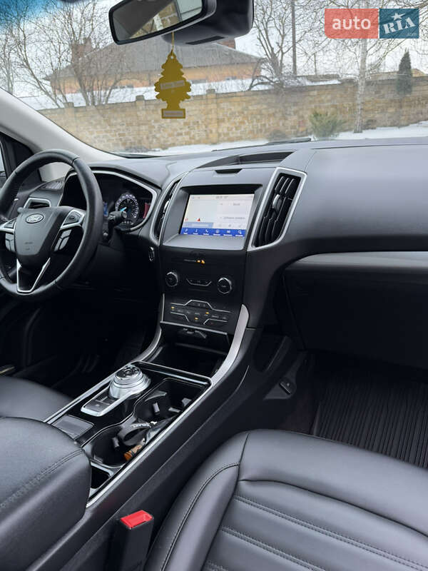 Внедорожник / Кроссовер Ford Edge 2020 в Дубно