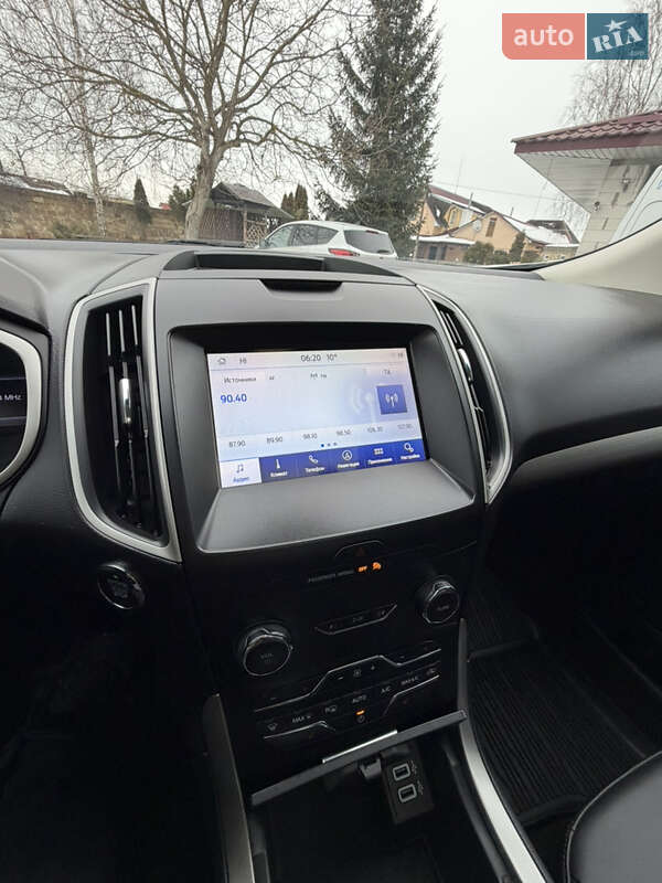 Внедорожник / Кроссовер Ford Edge 2020 в Дубно