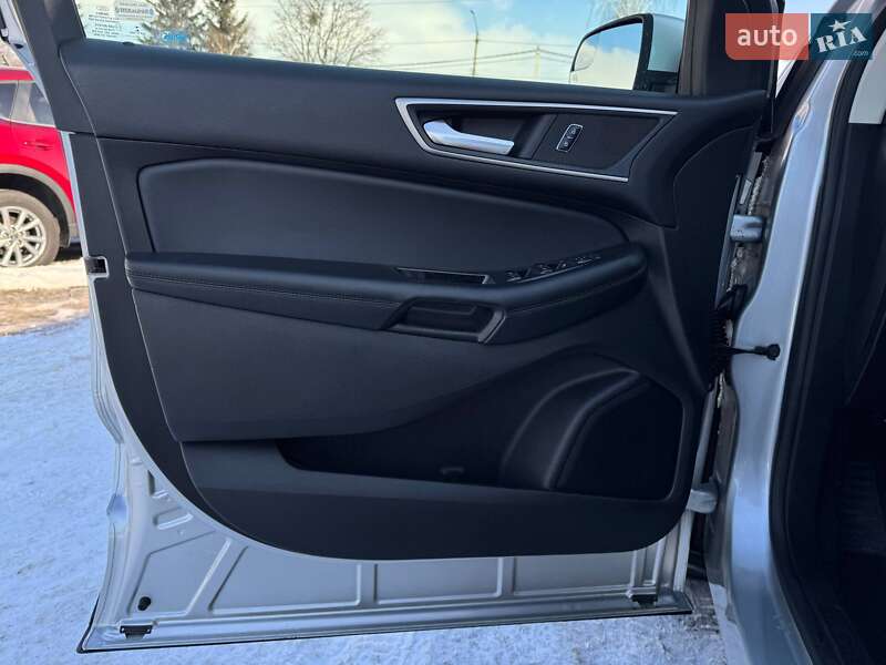 Позашляховик / Кросовер Ford Edge 2017 в Рівному