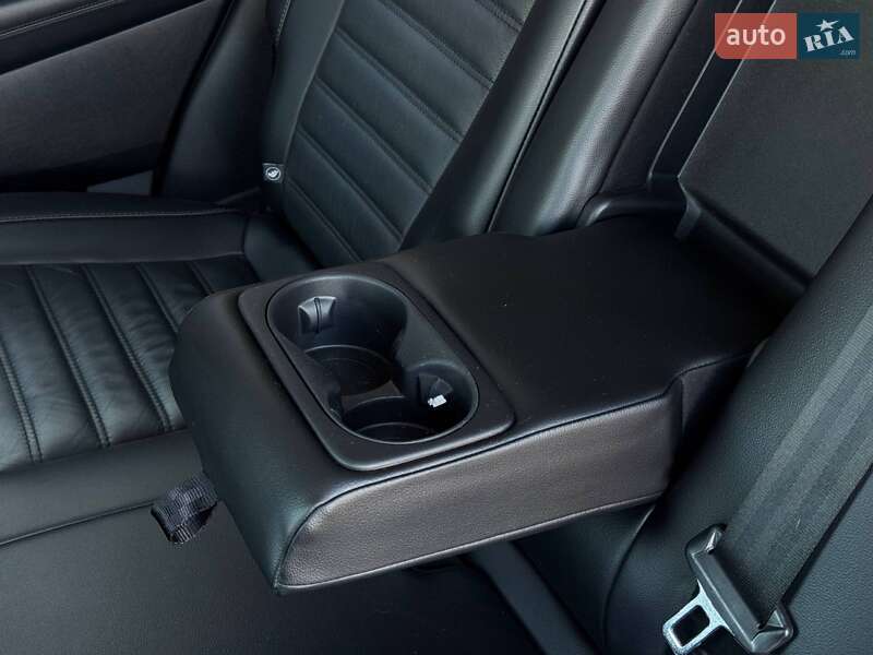 Позашляховик / Кросовер Ford Edge 2017 в Рівному