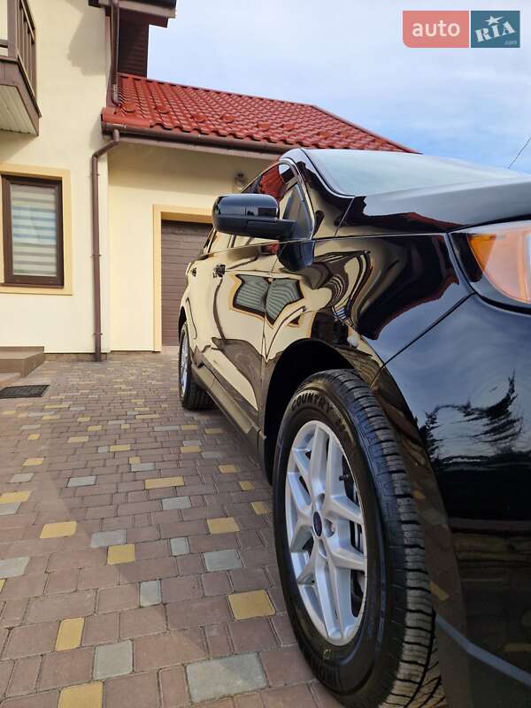 Внедорожник / Кроссовер Ford Edge 2022 в Могилев-Подольске