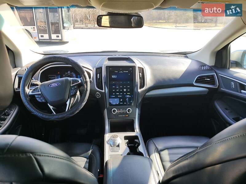 Позашляховик / Кросовер Ford Edge 2021 в Запоріжжі