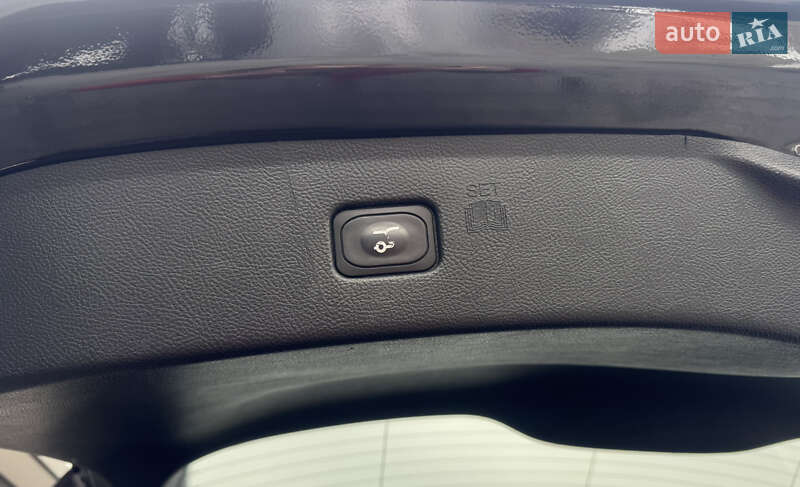 Позашляховик / Кросовер Ford Edge 2023 в Івано-Франківську